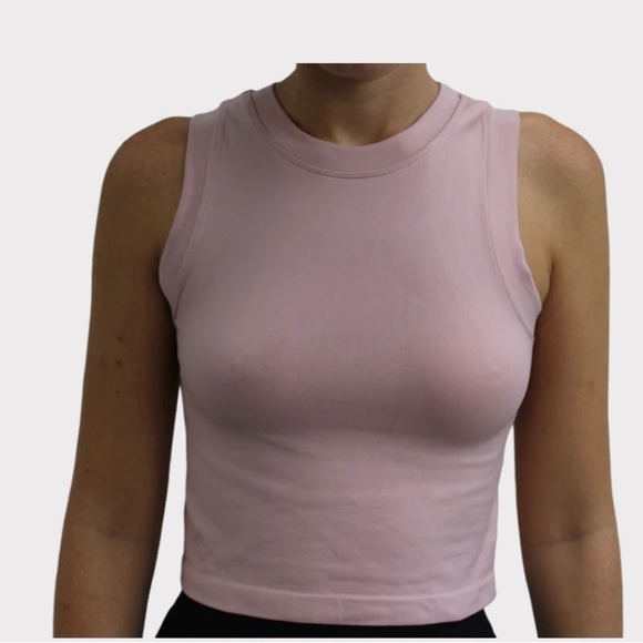 Seamless Pale Pink Muscle Tank - Picture 1 of 1